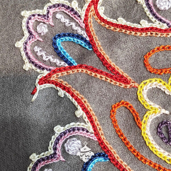 تابلو دست ساز طرح گل عباسی رشتی دوزی صنایع دستی رشت