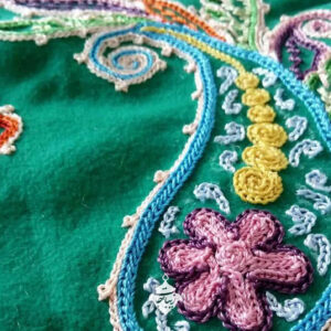 رشتی دوزی صنایع دستی رشت